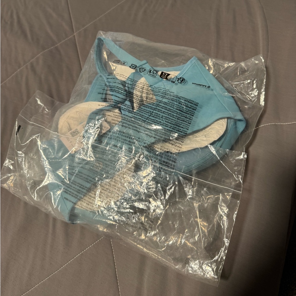 Lululemon Run Times Bra 32G - Picture 9 of 9